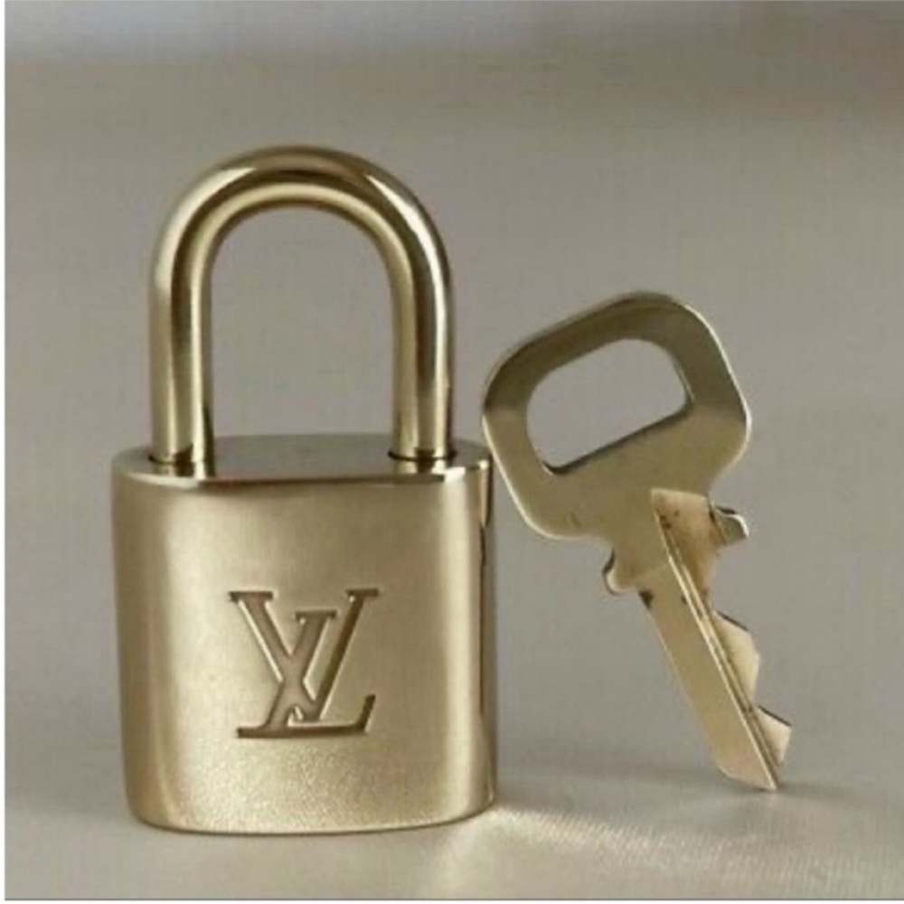 Authentic Louis Vuitton Lock and Key Travel Bag Accessory Shoulder Bag Lock